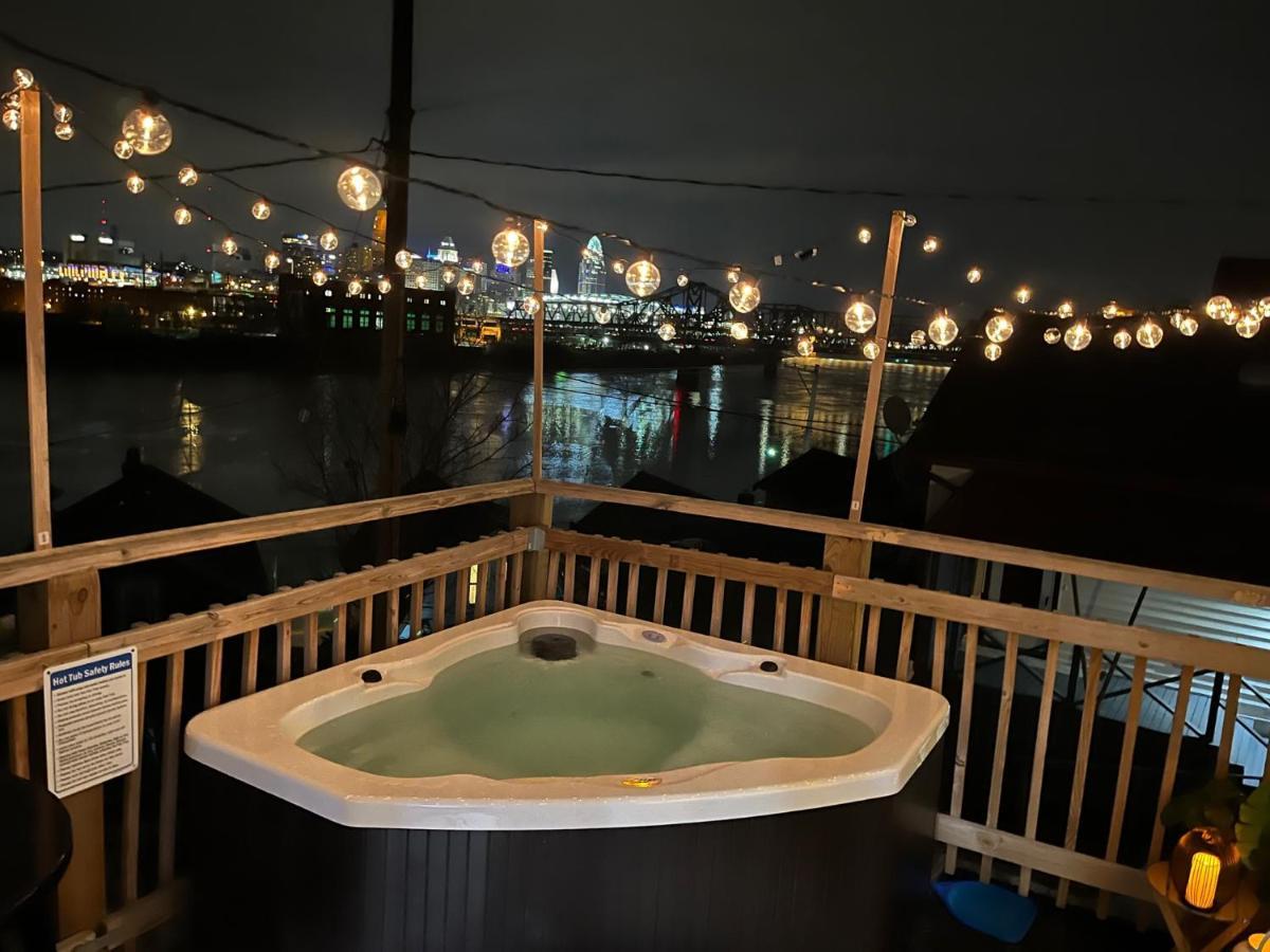 Cozy Riverfront Bungalow With Stunning Views كوفينجتون المظهر الخارجي الصورة